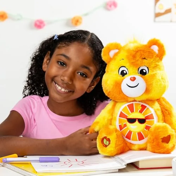 Troetelbeertjes Care Bears Kuscheltier Colour Splash Funshine Bear, 35cm, mit detailliertem Belly Badge und modernem Plüschdesign – Bild 6