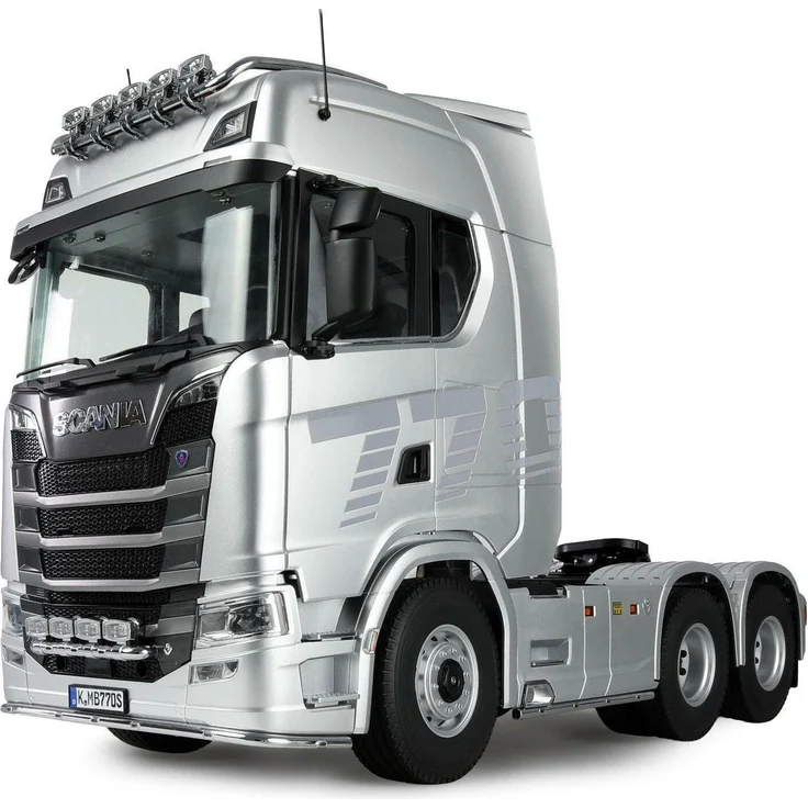 Amewi Scania 770 S Zugmaschine 6x6 1:14 RTR, ferngesteuertes Baustellenfahrzeug mit 2-Gang-Getriebe, Soundmodul und LED-Beleuchtung, silber – Bild 1