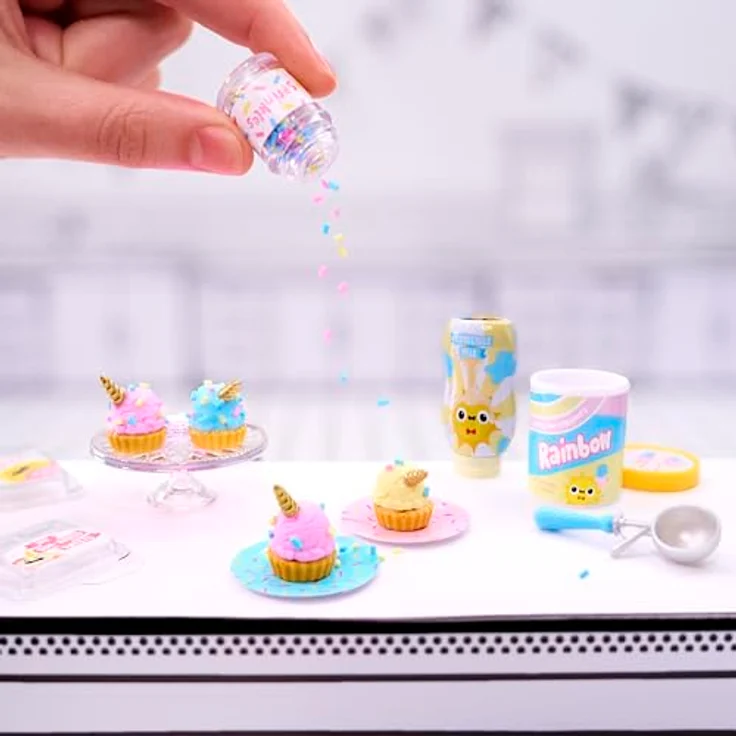 MGA ENTERTAINMENT Kreativset MGA's Miniverse - Make it Mini Party, Bastelset mit 3 Themen, 12 Rezepten und Mini-Zubehör – Bild 3