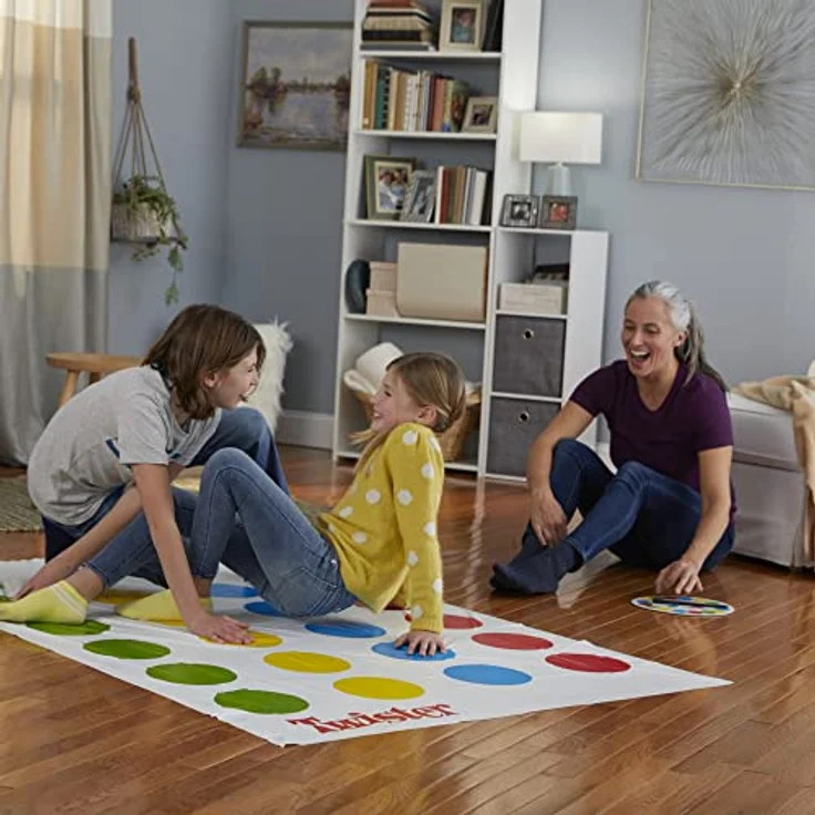 Hasbro Gaming Twister, Mehrfarbiges Brettspiel für Kinder ab 6 Jahren – Bild 5