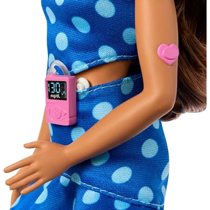 Barbie Fashionista Anziehpuppe mit Typ 1 Diabetes, blaugepuntetes Kleid, inklusive Vielfalt und Modeexperimente – Bild 4