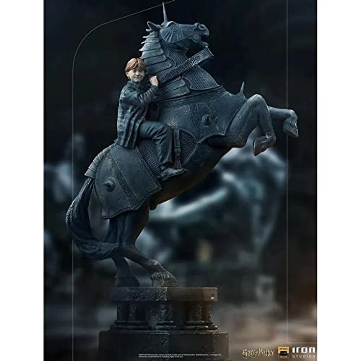 Iron Studios Deluxe: Harry Potter - Ron Weasley at The Wizard Chess Art Scale Statue (1/10) (WBHPM40521-10) – Bild 3