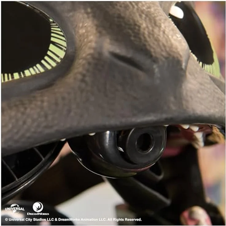 Dreamworks Dragons Interaktive Drachenmaske mit Lichtern und Sounds, inkl. Plasma-Nebel-Funktion – Bild 4