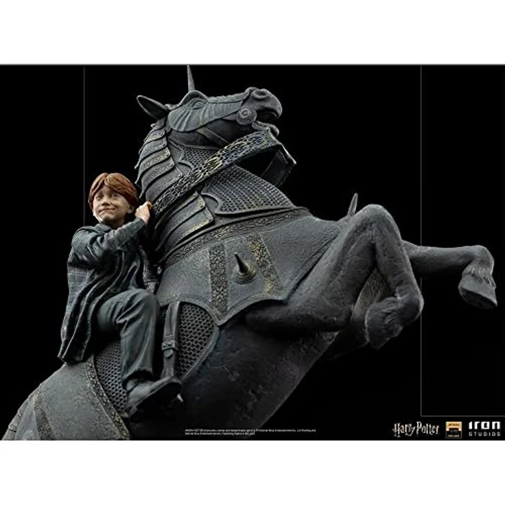 Iron Studios Deluxe: Harry Potter - Ron Weasley at The Wizard Chess Art Scale Statue (1/10) (WBHPM40521-10) – Bild 5