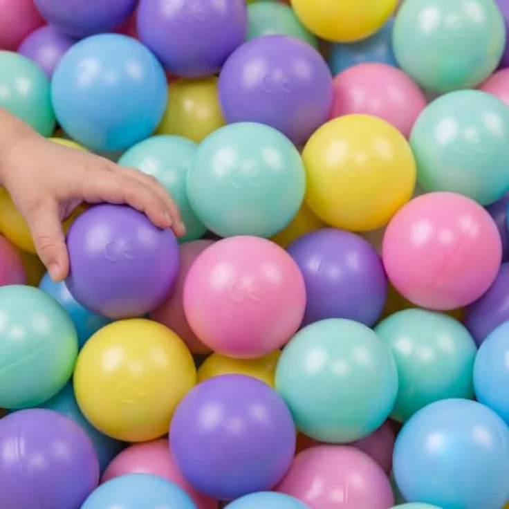 LittleTom Bällebad-Bälle Baby, 100 bunte 7 cm Kunststoffspielbälle für Bällebad, ab 0 Jahren, schadstoffgeprüft, ideal zum Greifen und Spielen – Bild 1
