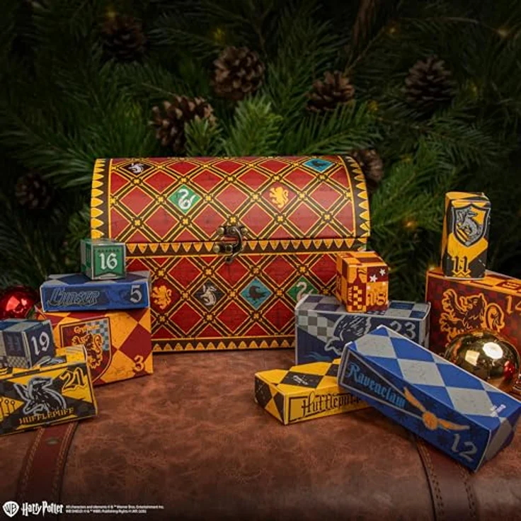 Cinereplicas Harry Potter Adventskalender Quidditch Deluxe 2025, 24 thematische Geschenkartikel für Harry Potter-Fans, offiziell lizenziertes Merchandise – Bild 5
