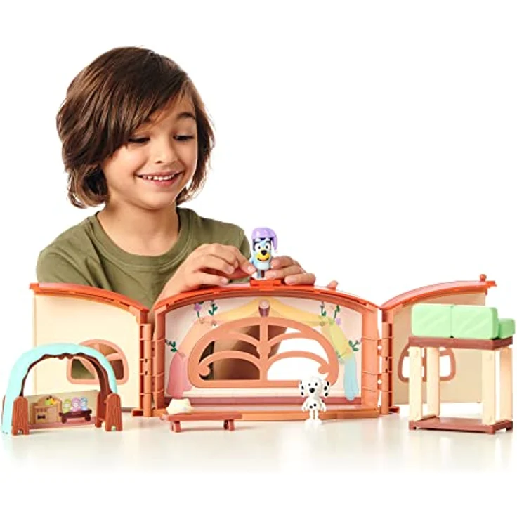 Blueys Calypso Schulspielset, Sammelfiguren Set mit Bluey und Chloe, orange, mit Zubehör und Aufklebern – Bild 3