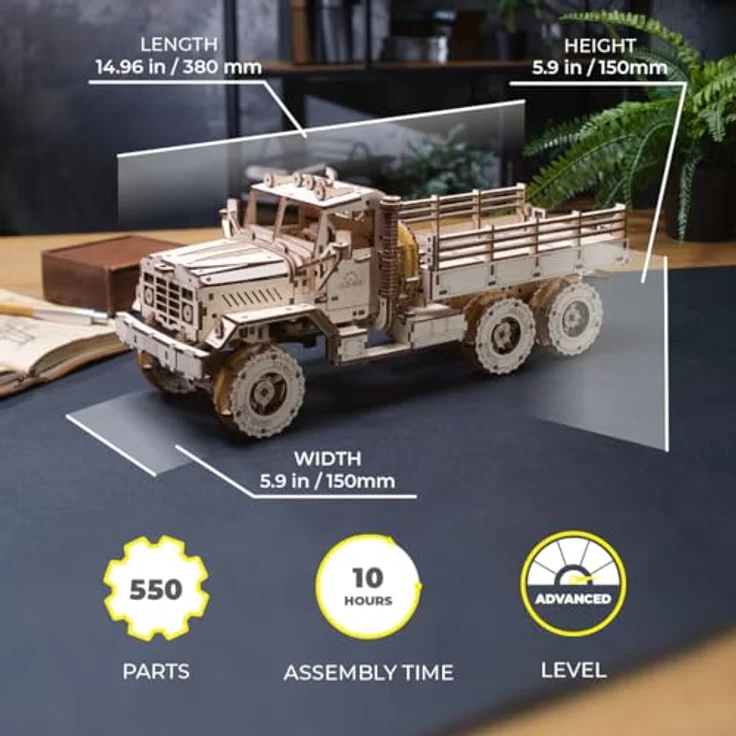 UGEARS Cargo Truck 3D Holzpuzzle, 550 Teile, mechanisches Modell mit Federantrieb für Erwachsene – Bild 2