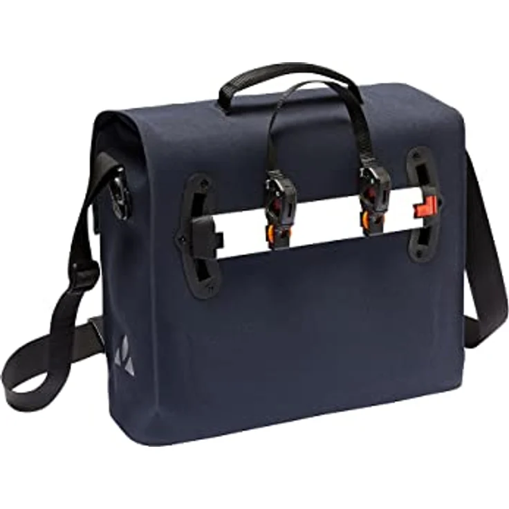 Vaude Bayreuth M, Gepäckträgertasche (12 l) aus 100 % recyceltem Polyester, wasserdicht, mit Laptopfach und Schulterträger, klimaneutral produziert – Bild 2