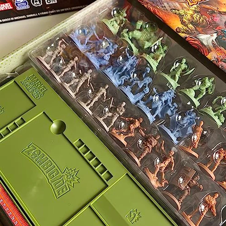 Asmodee Marvel Zombies - Brettspiel Zombicide für 1-6 Spieler, italienische Ausgabe, ab 14 Jahren – Bild 4