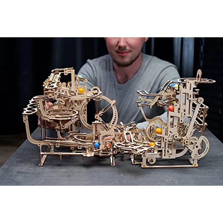 Ugears Murmelbahn mit Stufenwinde – Bild 6