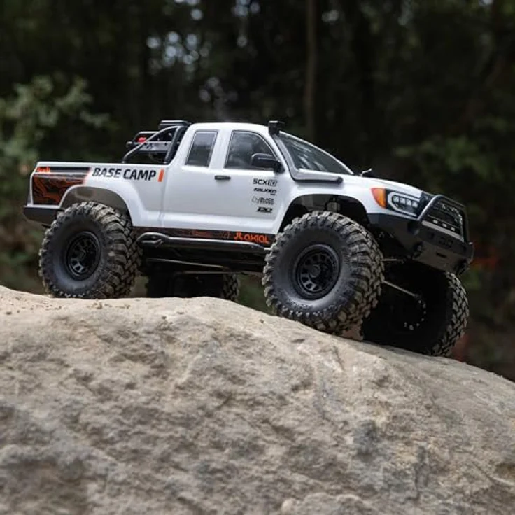 Axial RC Truck 1/10 SCX10 III Base Camp 4X4 Rock Crawler Brushed RTR, weiß, Starkes SCX10 III Stahl C-Kanal Chassis – Bild 4