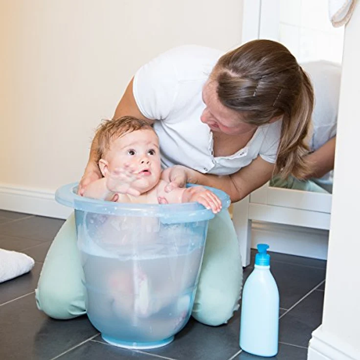 tummy tub das Original - Badeeimer kippsicher, rutschfest und schadstofffrei, blau, für Kleinkinder – Bild 5