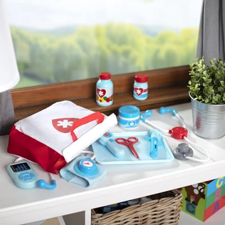 Melissa & Doug Gute Besserung Arzt-Spielset | Holzspielzeug | Rollenspielzeug | Montessori | Spielset | 3+ | Geschenk für Jungen oder Mädchen – Bild 9