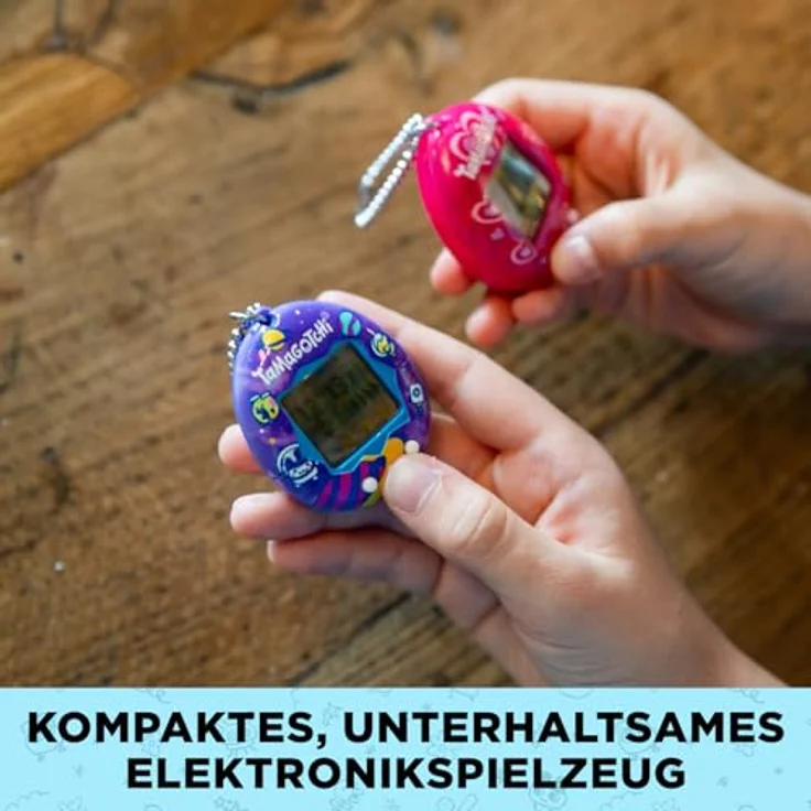 Bandai Tamagotchi, digitales Haustier in Schwarz mit tragbarem Design für interaktives Spielen – Bild 4