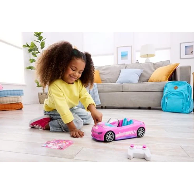 Hot Wheels RC-Auto Barbie Cabrio, ferngesteuertes Auto im charakteristischen Pink mit Platz für 2 Barbie-Puppen – Bild 2