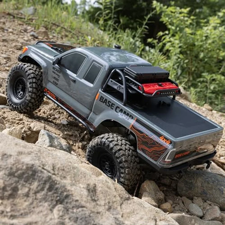 Axial SCX10 III Base Camp 1:10 RTR Rock Crawler, 4X4 mit Portalachsen und Falken Wildpeak-Reifen, grau – Bild 4