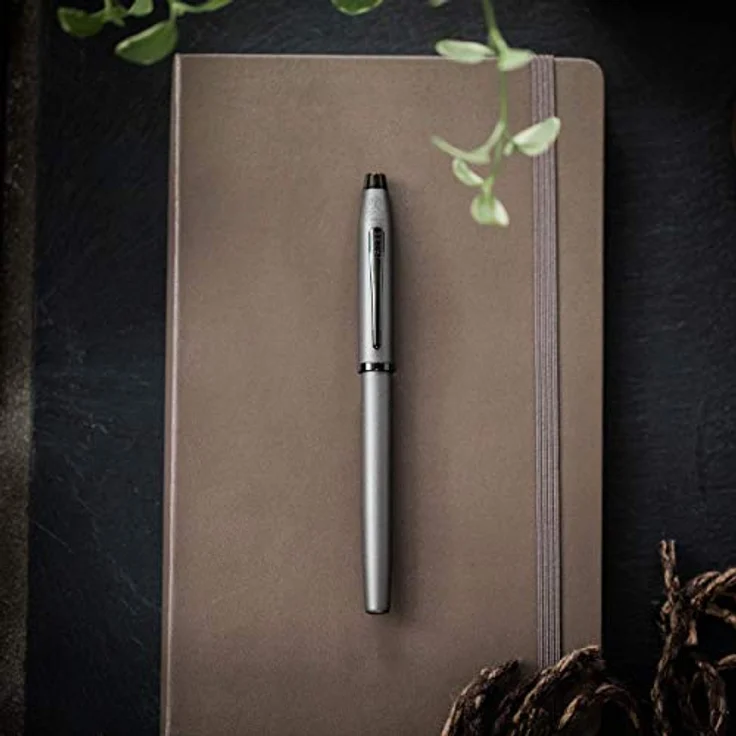 Cross Century Rollerball, eleganter Schreibstift mit dokumentenechter Gel-Tinte, Strichbreite 0,7 mm, Schwarz, inklusive Geschenkbox – Bild 6