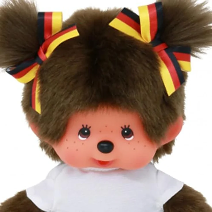 Monchhichi Plüschfigur Mädchen im Deutschland-Kleid 20 cm Monchhichi Puppe zwei Zöpfchen, EM-Fußball Edition – Bild 5