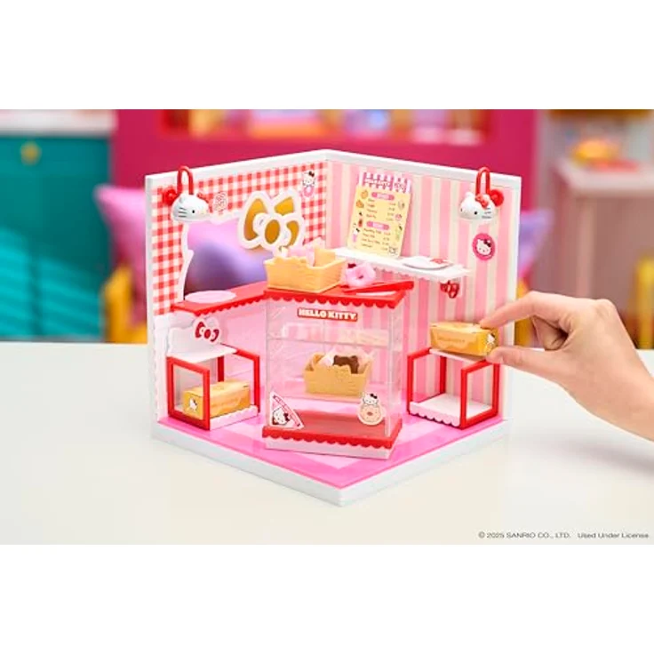 MGA ENTERTAINMENT MGA's Miniverse - Make It Mini SANRIO Mini-Café-Spielset mit Zubehör, sortierte Lieferung – Bild 4