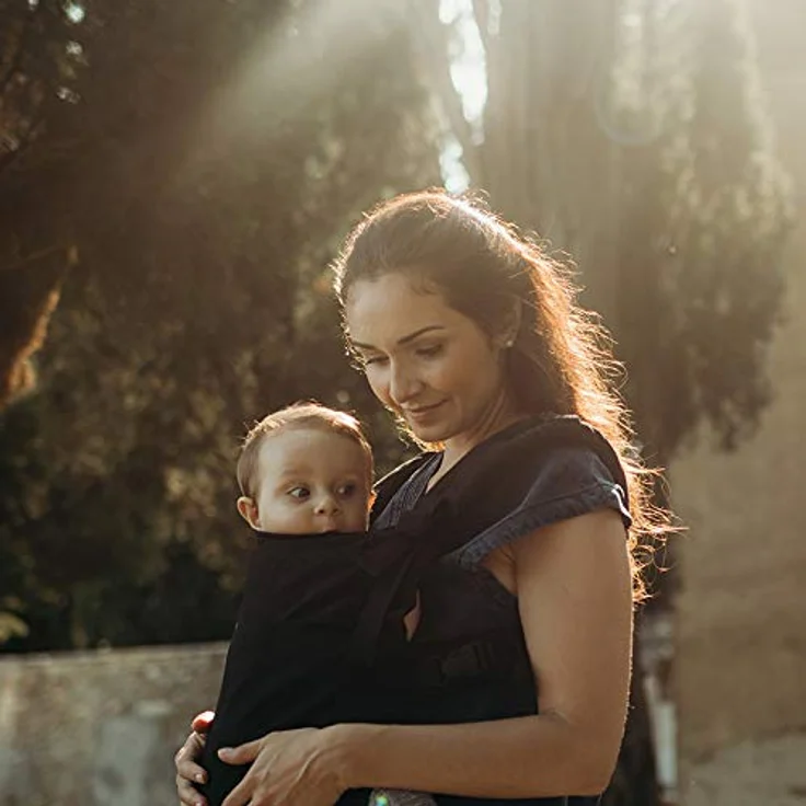 Boba X Babytrage "Black Beauty", ergonomische Babytrage für Neugeborene (3-20 kg) mit verstellbaren Gurten und integrierter Schlafkapuze – Bild 10