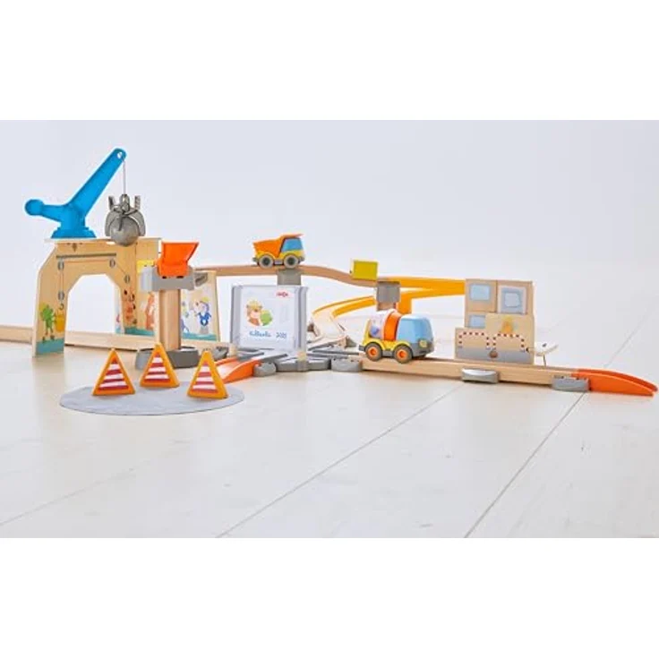 HABA Kullerbü Spielbahn Große Baustelle - Bunte Holz-Kugelbahn mit Fahrzeugen - Erweiterbares Klicksystem - Holzeisenbahn Alternative für Kinder ab 2 Jahren – Bild 4