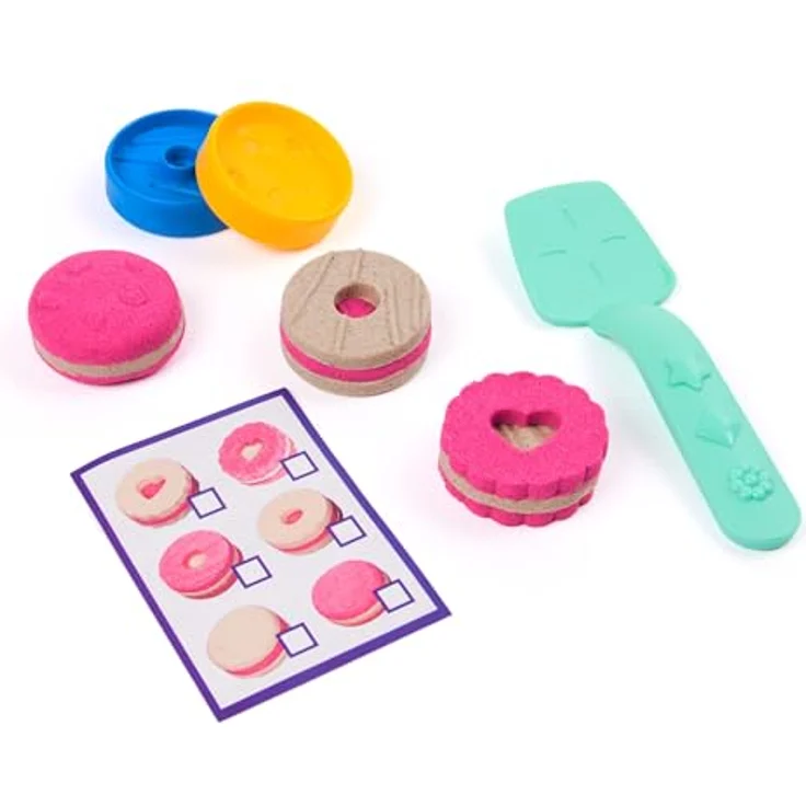 Spin Master Kinetic Sand - Cookie Box, Bastelsand mit doppelseitigen Förmchen und pinkfarbener Dekoration – Bild 3