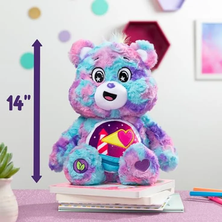 Troetelbeertjes Care Bears Loveshine Bear Colour Splash, 35 cm Plüsch-Teddybär mit detailliertem Belly Badge-Design – Bild 5