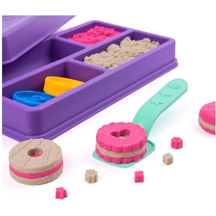 Spin Master Kinetic Sand - Cookie Box, Bastelsand mit doppelseitigen Förmchen und pinkfarbener Dekoration – Bild 4