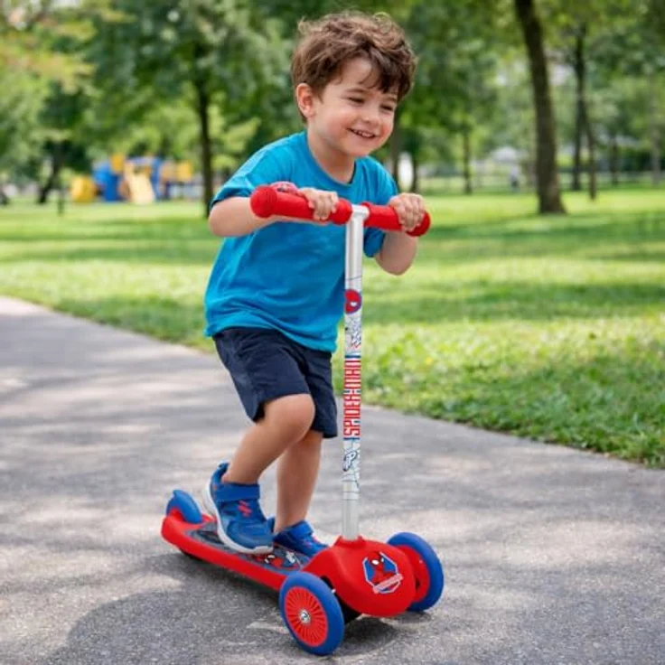 Disney 3 Wheeled Balance Scooter Spider-Man, rot mit Lean-to-Steer-System und rutschfester Trittfläche – Bild 4