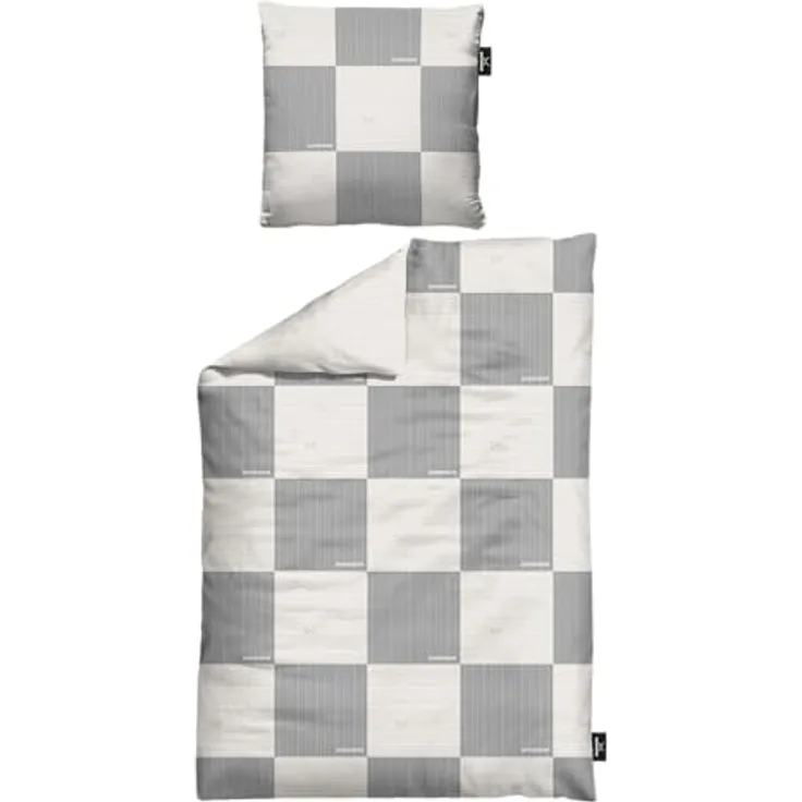 Sansibar Wende-Bettwäsche “Chessboard”, Satin-Bettwäsche 135x200 cm, 100% Baumwolle, atmungsaktiv & hautfreundlich, grau/taupe, mit verdecktem Reißverschluss, pflegeleicht & strapazierfähig