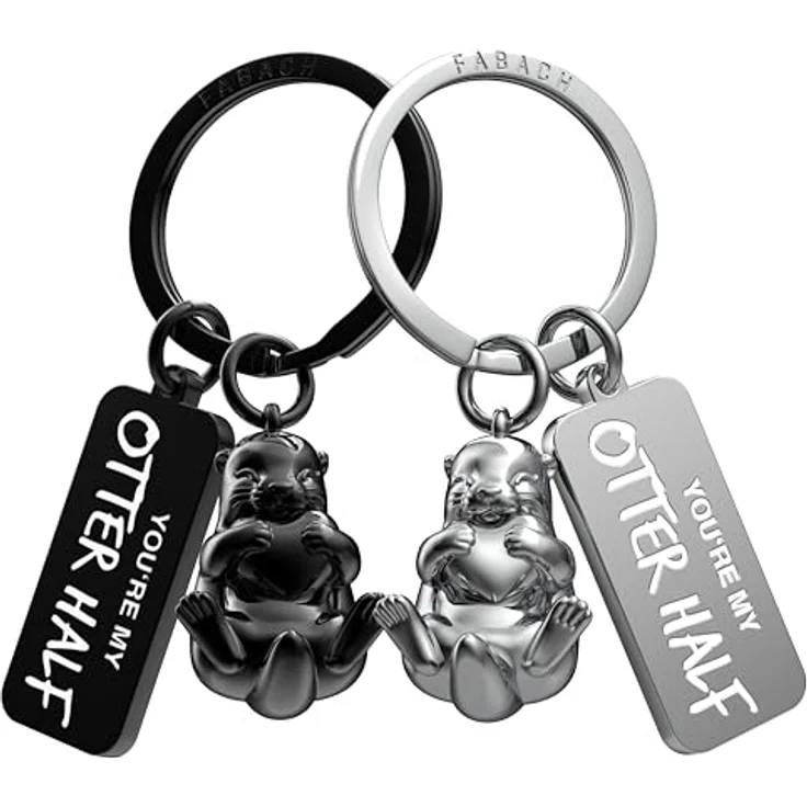 FABACH Otter Schlüsselanhänger für Paare, 2 Otter mit Herz, graviert "You`re my otter half", perfektes Geschenk für Freundin und Partnerin, robustes Metall, inklusive Samtbeutel, ideal für Jahrestag und Geburtstag – Bild 1