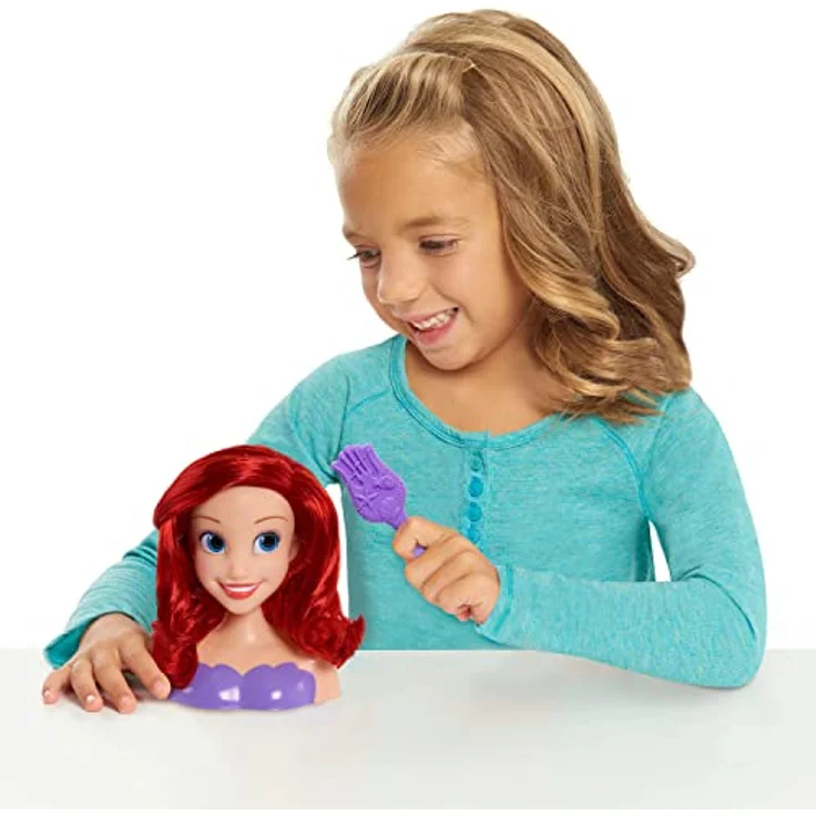 Disney Princess Ariel Frisierkopf Mini 14cm mit Haarbürste für Styling-Spaß, ab 3 Jahren, Just Play – Bild 3