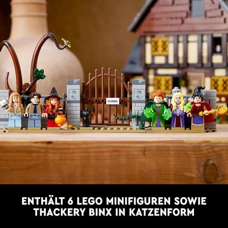 LEGO Ideas Hocus Pocus: Das Hexenhaus der Sanderson-Schwestern Set, Bausatz zum Sammeln für Erwachsene, 6 Minifiguren und Zubehör, Halloween-Deko, über 27 cm groß - Preisvergleich – Bild 5