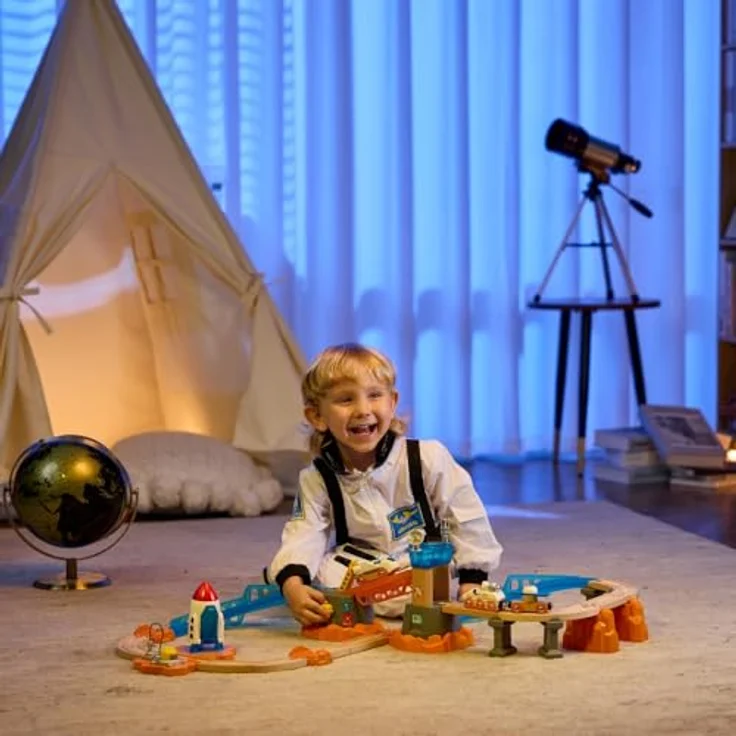 Hape Mars Launch Rail Set, Holzeisenbahn mit Raumschiff und Bahnhof für kreativen Spielspaß – Bild 2