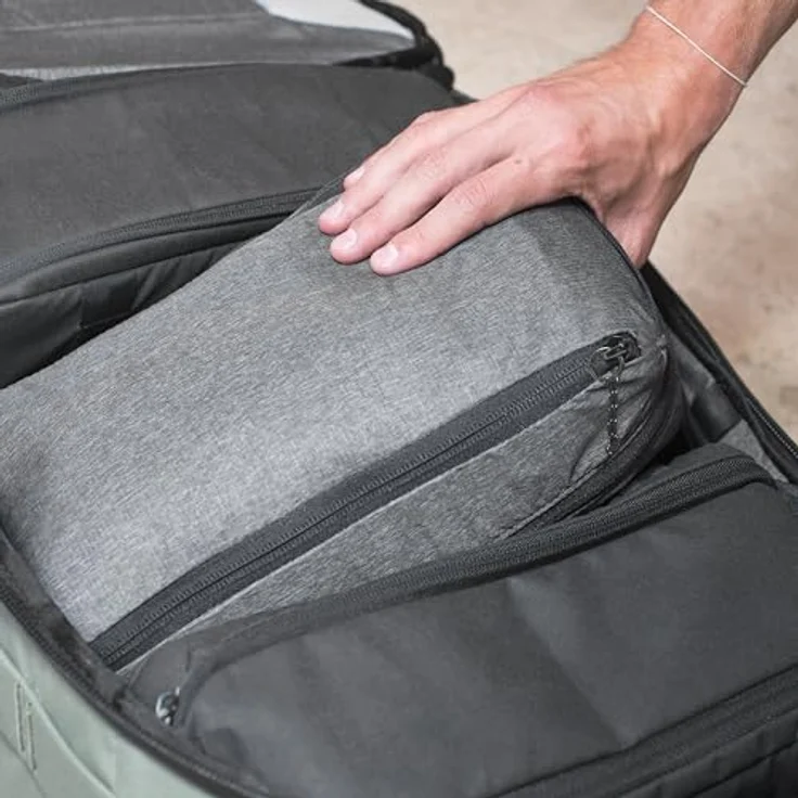 Peak Design Packing Cube Small, komprimierbarer Etui mit 9 Litern Volumen, selbstheilendem Material und Expansions-Reißverschluss – Bild 7