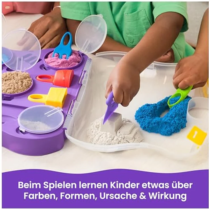 Spin Master Kinetic Sand Farbspiel Koffer, 1 kg, kreativer Bastelsand für haptisches Spielen – Bild 8