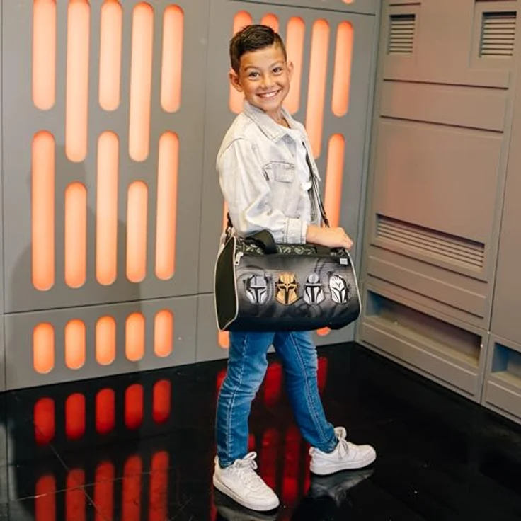 Scooli Sporttasche Star Wars, Kinder Sporttasche mit großem Stauraum, schwarz – Bild 4