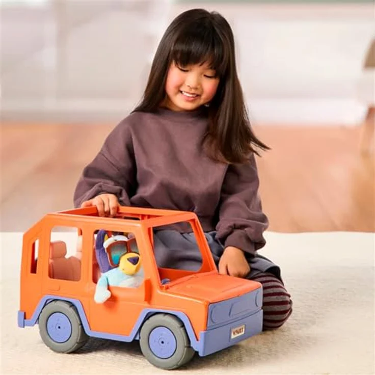 Moose Bluey Familienauto 4x4 Mega, Spielzeugauto für 4 Plüschfiguren mit 20 cm Bluey-Figur und Sonnenbrille – Bild 2