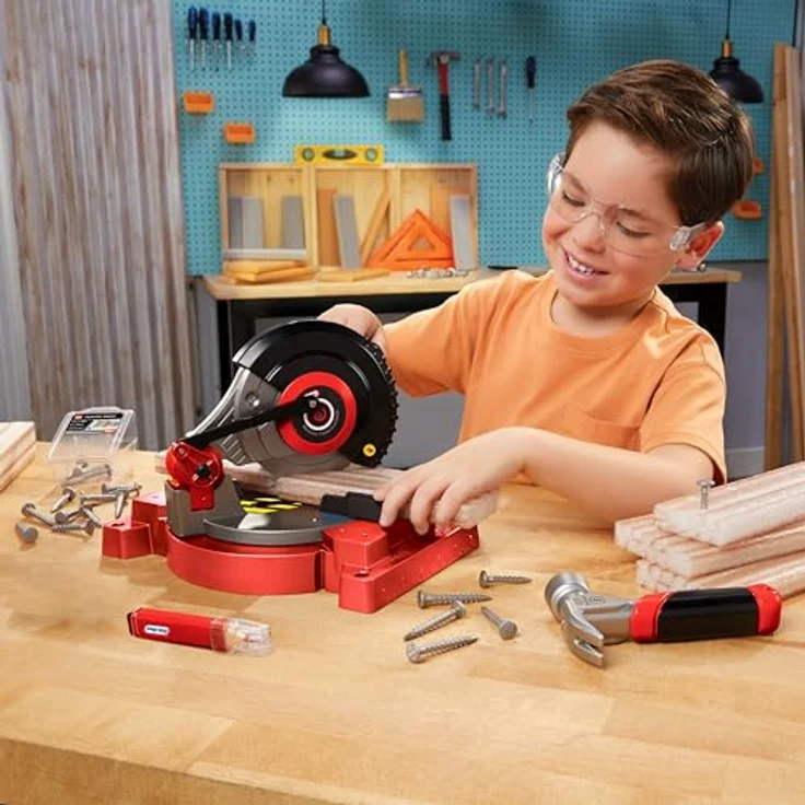 Little Tikes® Kinder-Säge Creative Construction - Kappsäge mit realistischen Werkzeugelementen, inklusive Schutzbrille und abwischbarem Marker – Bild 5