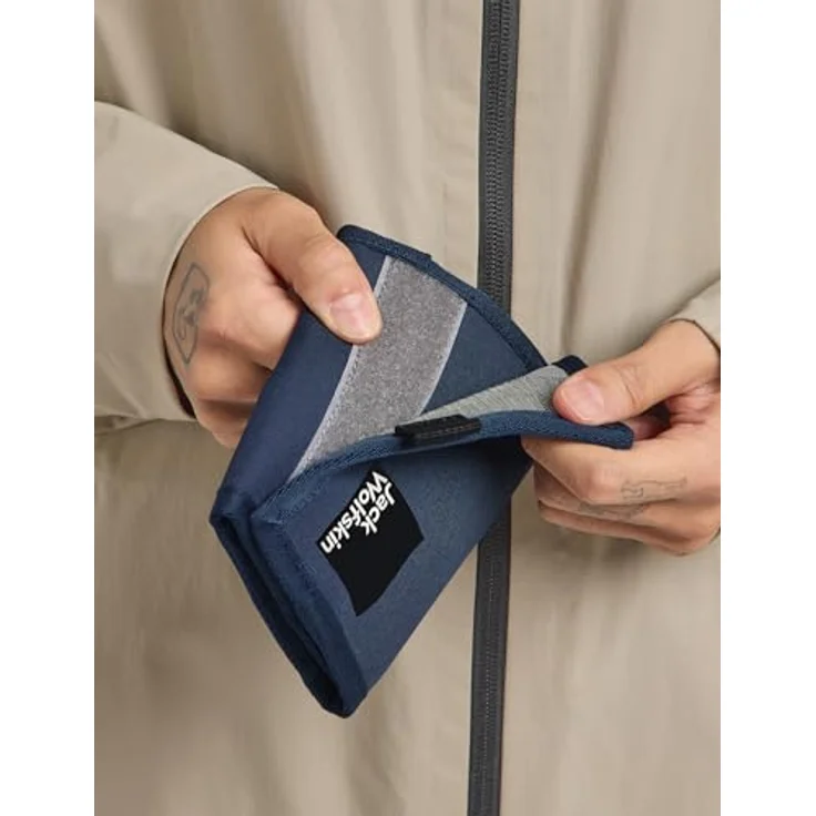 Jack Wolfskin Gutleut Wallet, Herren Portemonnaie aus 100% recyceltem Polyester, Blau, leicht und strapazierfähig mit reflektierenden Details – Bild 4