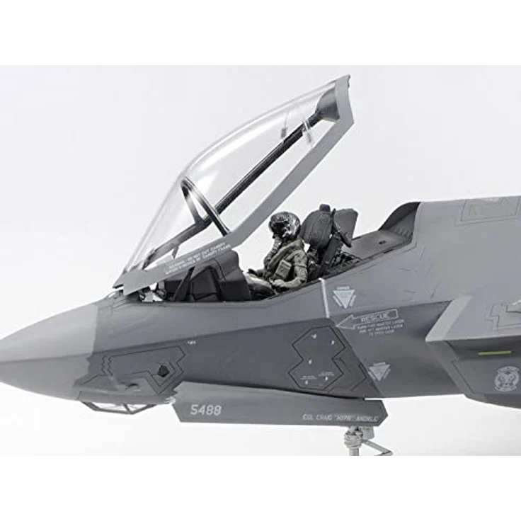 TAMIYA 60792 1:72 F-35A Lightning II Modellflugzeug Bausatz, originalgetreue Nachbildung, unlackiert, Mehrfarbig – Bild 4