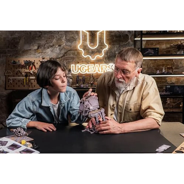 UGEARS Star Wars AT-ST Walker 3D Holzpuzzle, Mechanisches Laufmodell aus Holz mit Zahnrad-System, Modellbausatz für Erwachsene – Bild 5