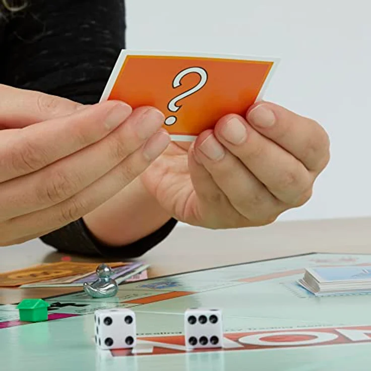 Monopoly Spiel, Familien-Brettspiel für 2 bis 6 Spieler, ab 8 Jahren für Kinder, mit 8 Spielfiguren (Figuren können variieren), ab 8 Jahren – Bild 9