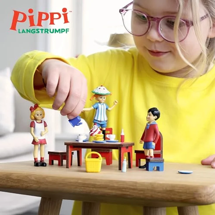 Pippi Langstrumpf Puppenhausmöbel Zubehörset Küche, 5-teilig mit Tisch und Stühlen für die Villa Kunterbunt – Bild 6