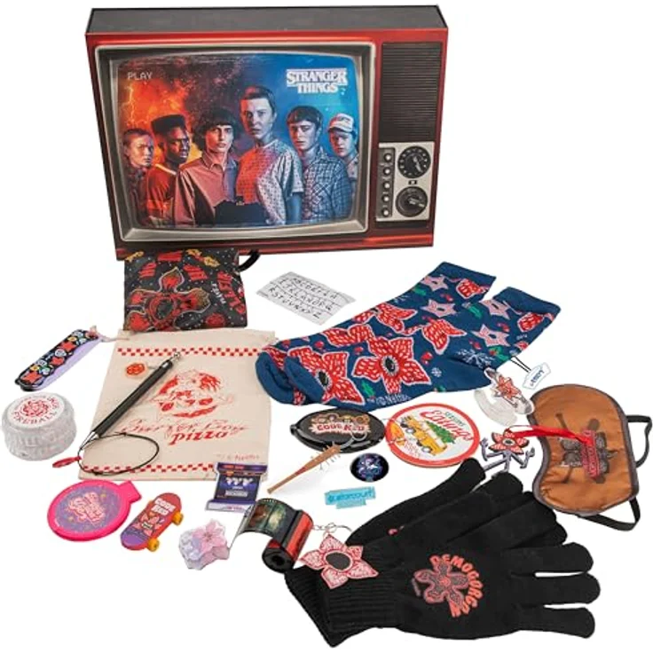 Cinereplicas - Stranger Things Deluxe Adventskalender 2024 - Offizielle Lizenz, Lentikularbox mit 24 einzigartigen Geschenken in offizieller Stranger Things-Optik – Bild 2