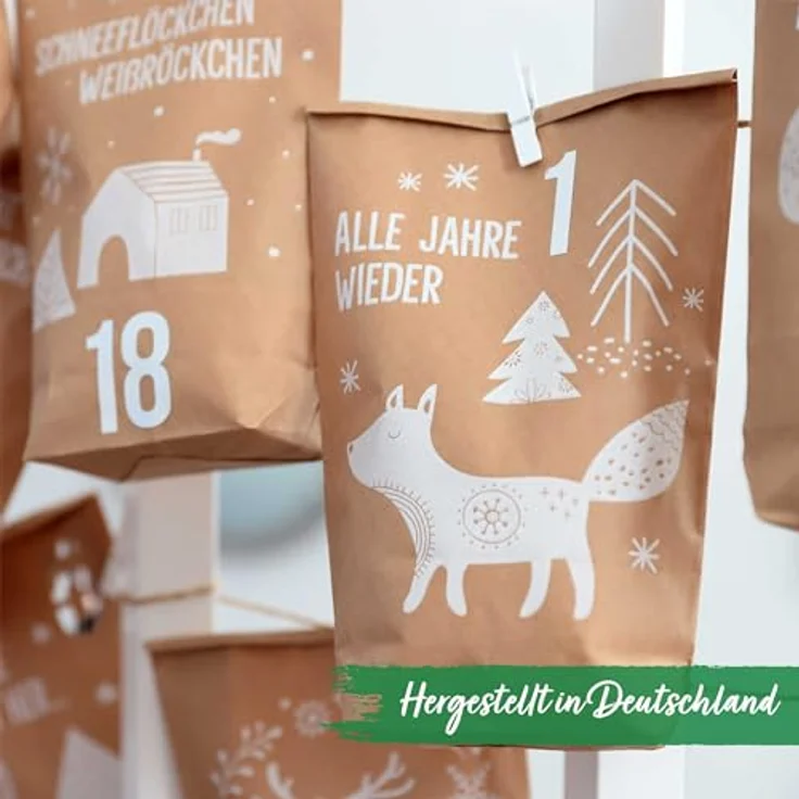PAPIERDRACHEN Extravaganter Adventskalender zum Befüllen - mit 24 braunen Geschenktüten und 24 Zahlenaufklebern - Motiv Waldtiere weiß - zum Basteln und Verschenken - Weihnachten & Advent – Bild 4