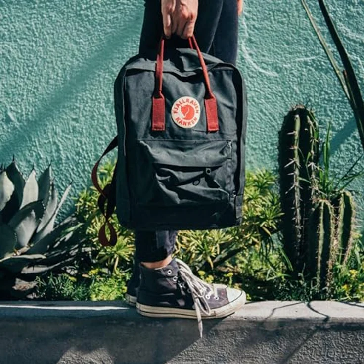Fjällräven KANKEN black rainbow pattern – Bild 2