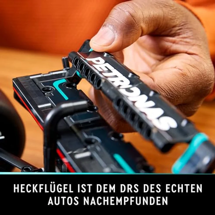 LEGO Technic Mercedes-AMG F1 W14 E Performance, Rennwagen-Bauset, maßstabsgetreues Modell für Erwachsene, Deko-Accessoire fürs Wohnzimmer oder Büro, kreatives Hobby, Geschenk für Sie und Ihn 42171 – Bild 5