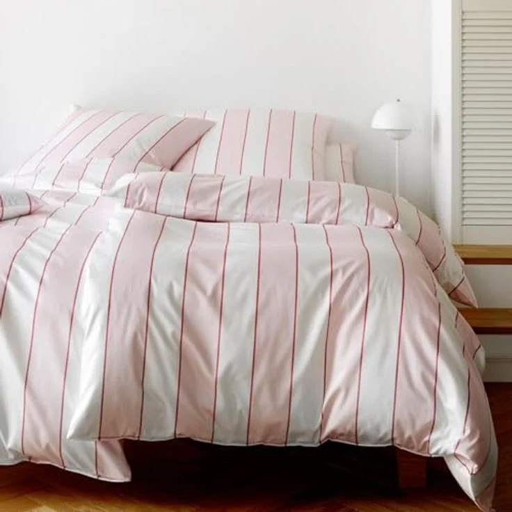 elegante Mako-Satin Bettwäsche Levens, gestreiftes Design, himbeerrosa, 1 Bettbezug 135 x 200 cm + 1 Kissenbezug 80 x 80 cm, atmungsaktiv und feuchtigkeitsregulierend, mit Reißverschluss, waschbar bei 60°C, trocknergeeignet – Bild 2